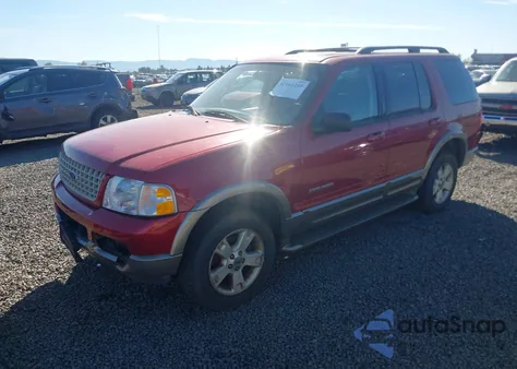 2004 Ford Explorer Eddie Bauer z USA, uszkodzony, nr VIN 1FMDU74KX4UA68312
